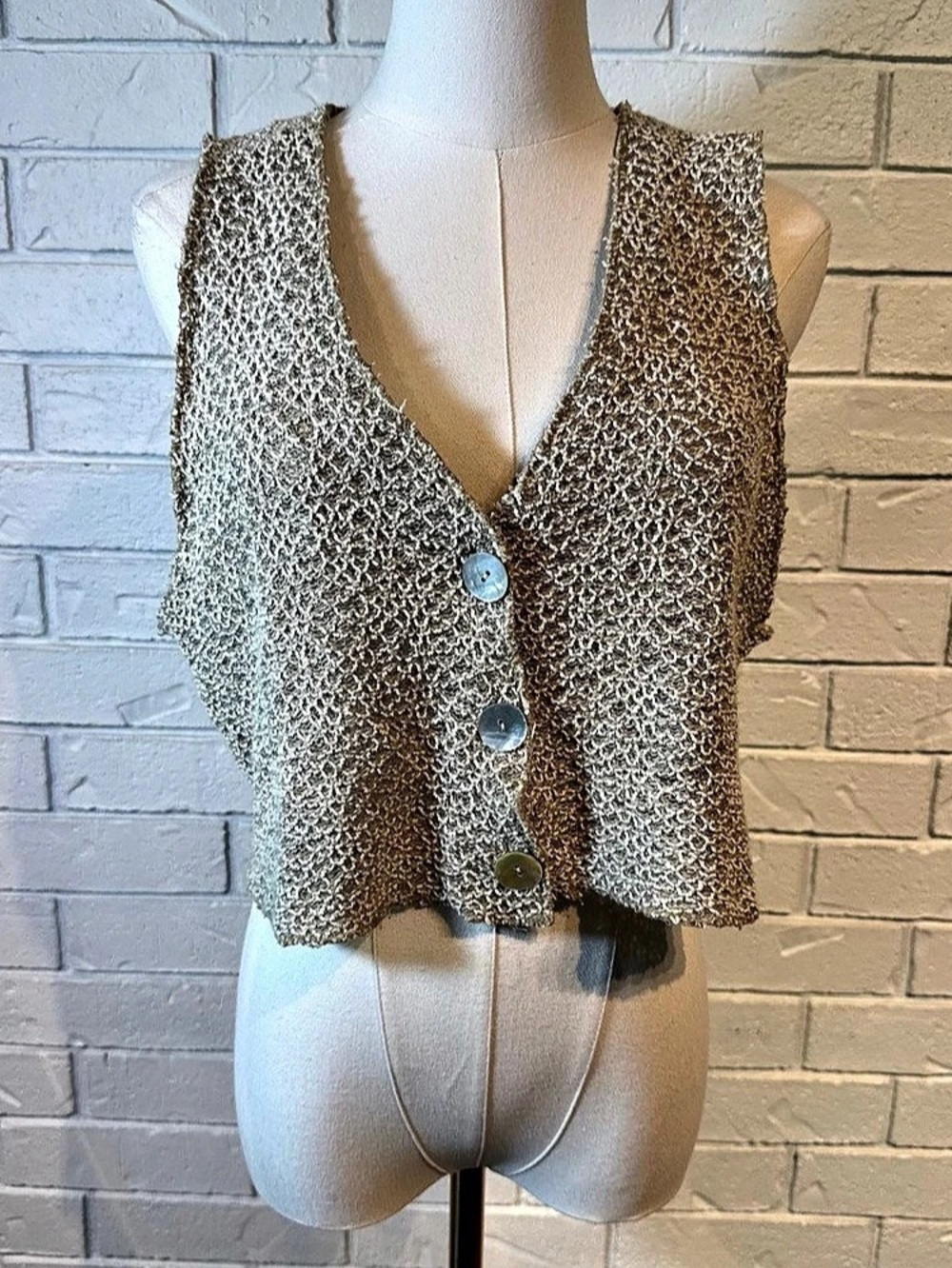 Vintage 90s y2’ Paris Sport Club Button-Front Sweater Vest Beige Womens Medium